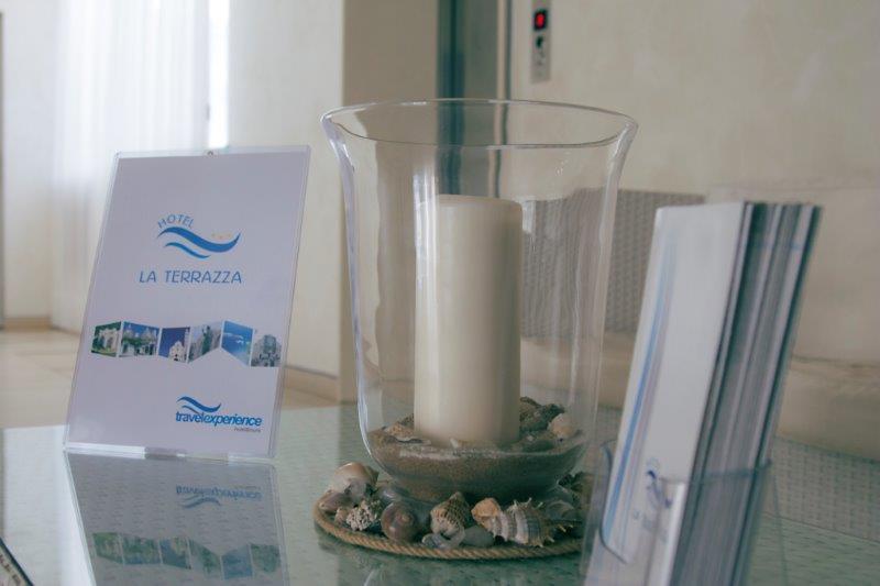 Hotel La Terrazza Barletta Esterno foto