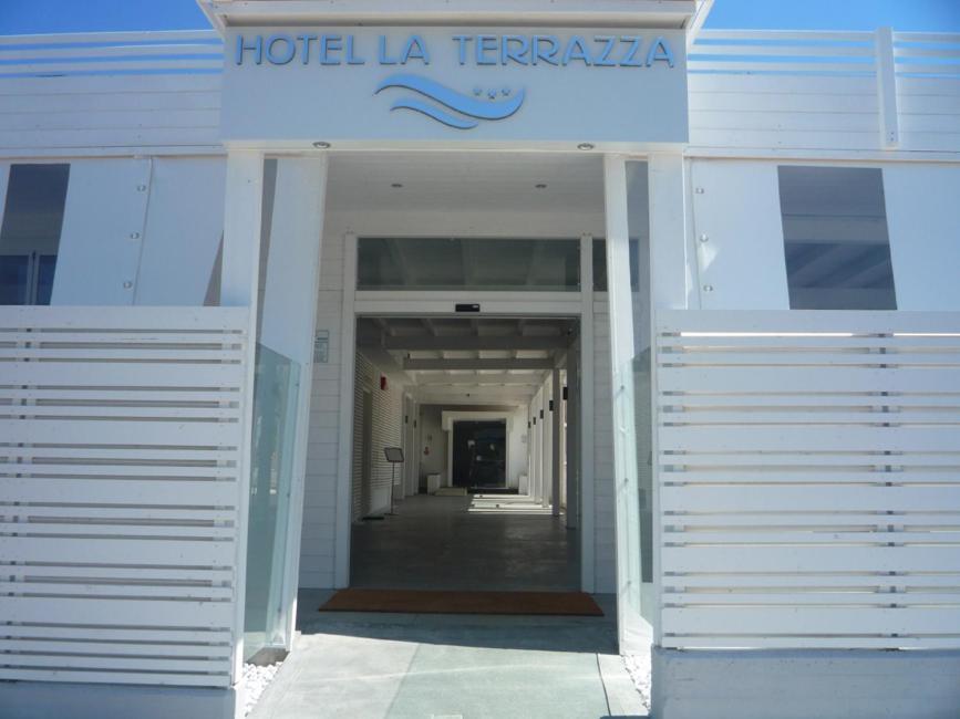 Hotel La Terrazza Barletta Esterno foto